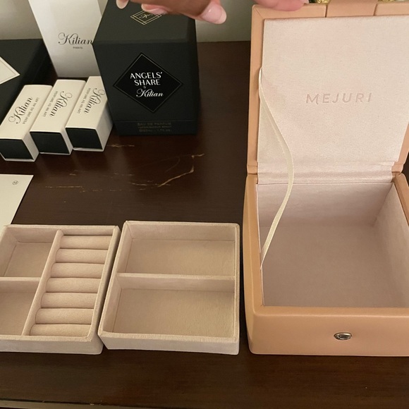 Mejuri Jewelry Mejuri Jewelry Box Poshmark